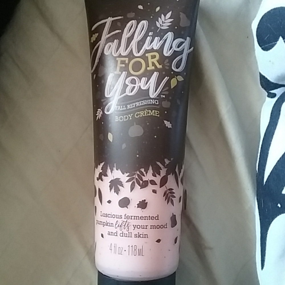 Falling for you body cream